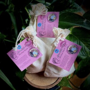 Aphrodite’s Kiss Bath Tea